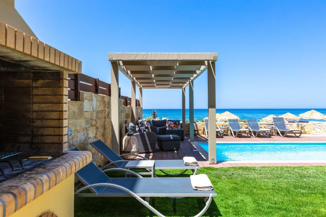 Espera Luxury Beach Front Residence With Pool & Bbq, By Thinkvilla Réthimno Kültér fotó