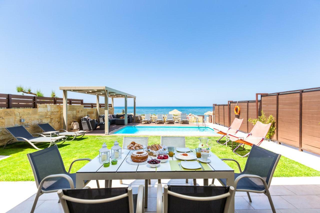 Espera Luxury Beach Front Residence With Pool & Bbq, By Thinkvilla Réthimno Kültér fotó